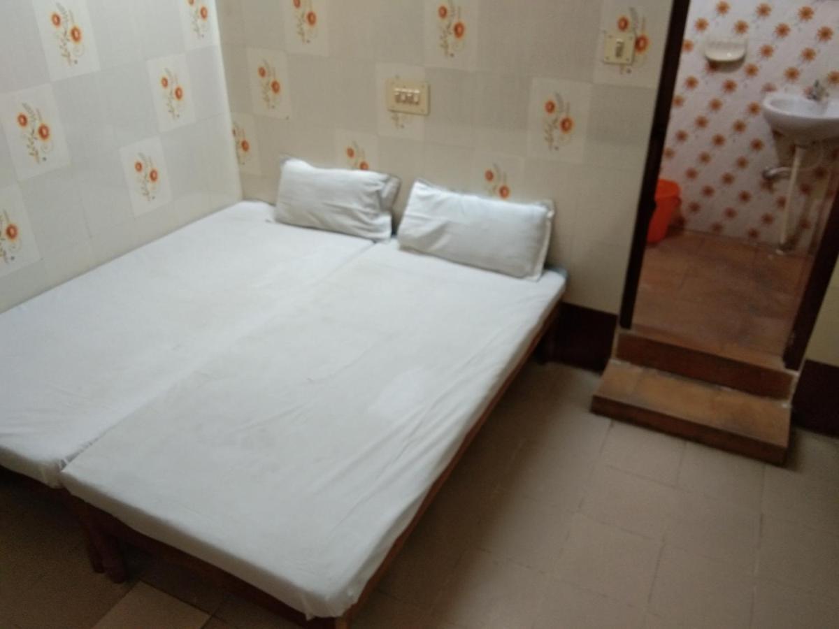 Hotel Sriram Lodge Tirupati Dış mekan fotoğraf