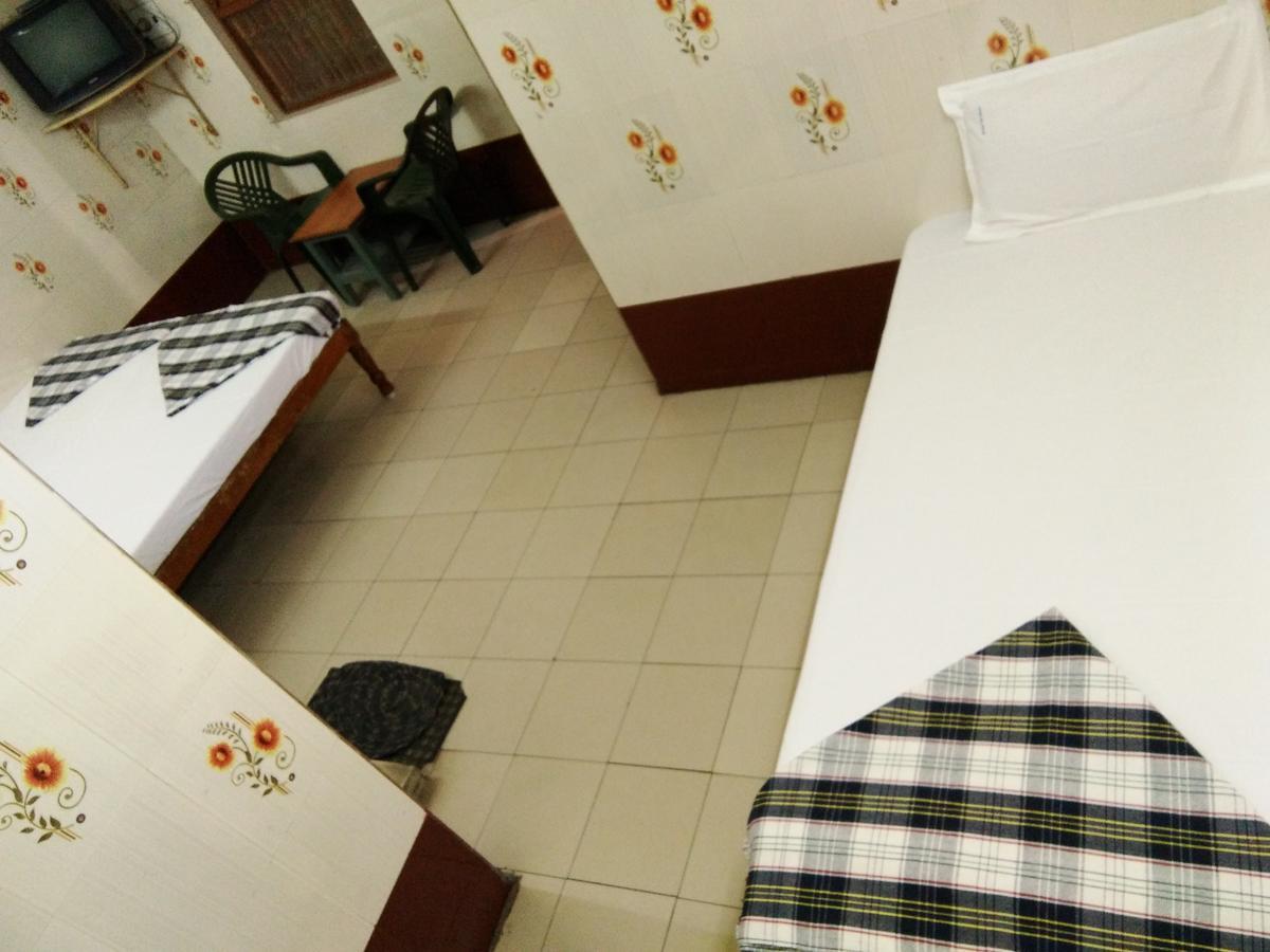 Hotel Sriram Lodge Tirupati Dış mekan fotoğraf